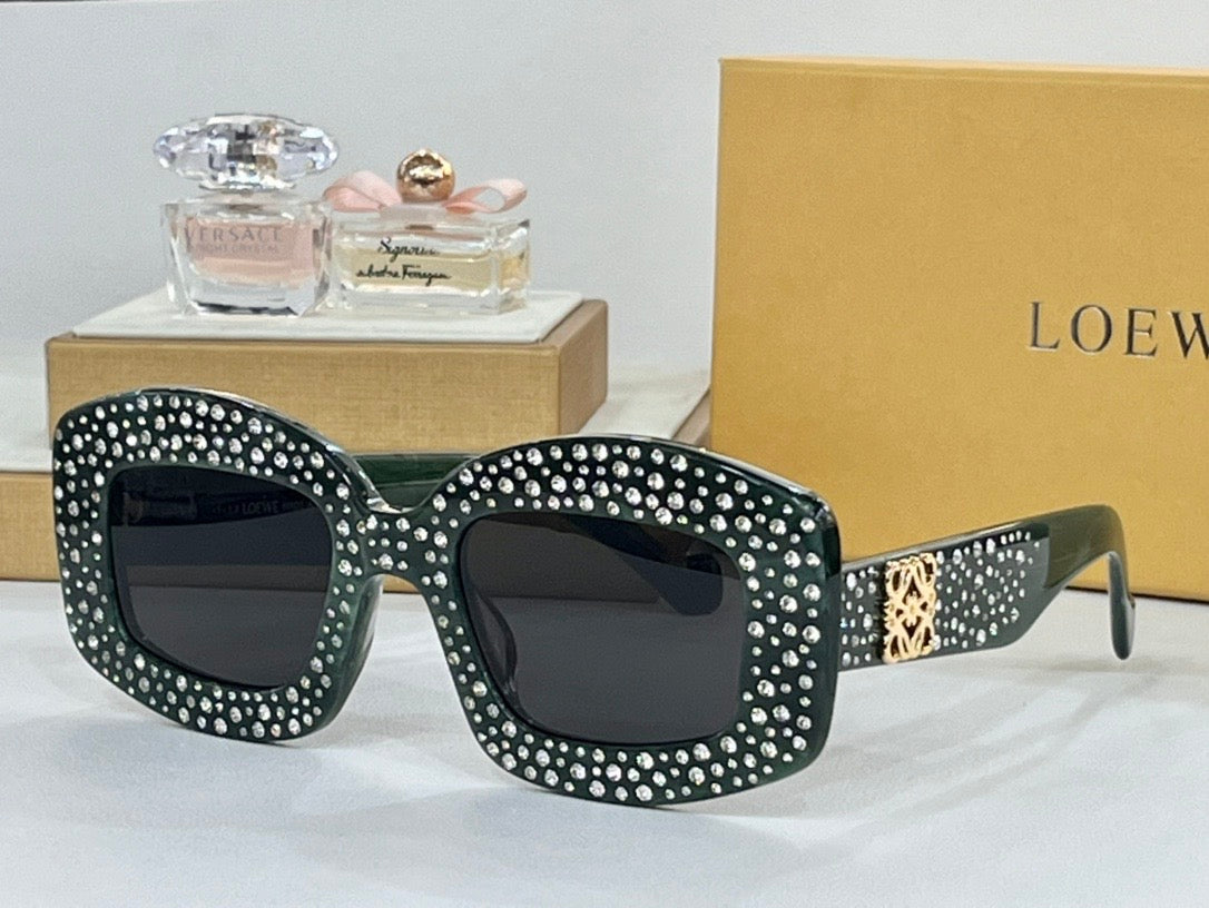 NEW SEASON Loewe Pavé Screen LW 4114 IS 90A Geometric Sunglasses ✨ - buyonlinebehappy