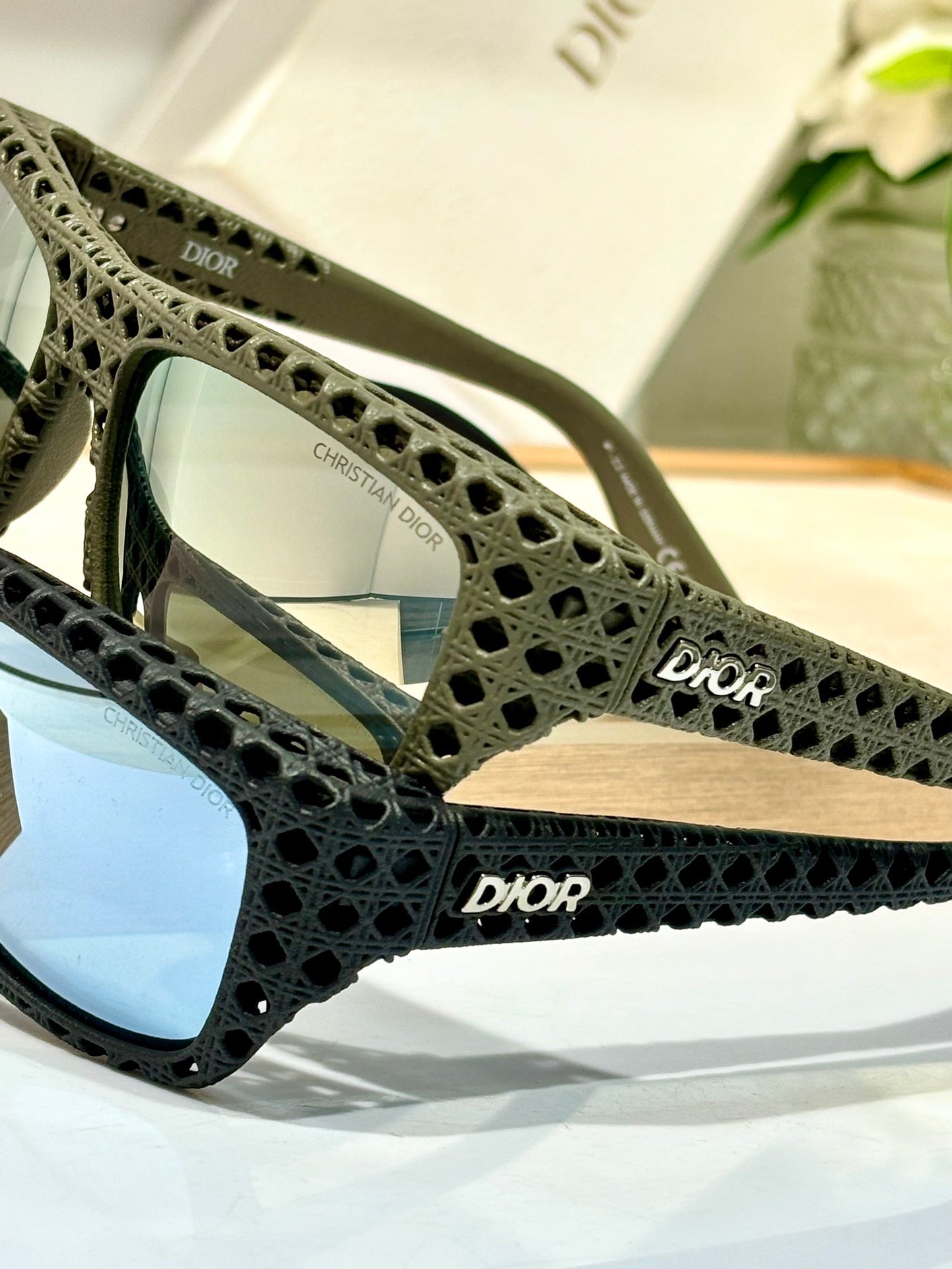 Christian Dior Men's Dior3D S1I Rectangular Sunglass ✨ - buyonlinebehappy