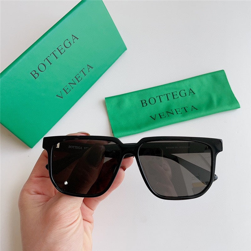 BOTTEGA VENETA BV1033S 001 Unisex Sunglasses✨ - buyonlinebehappy