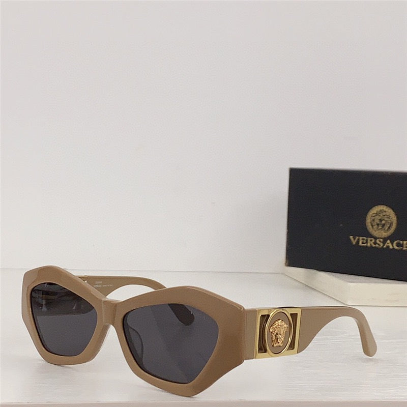 Ultra RaRe VINTAGE VERSACE SUNGLASSES MOD.421/B   ✨ - buyonlinebehappy