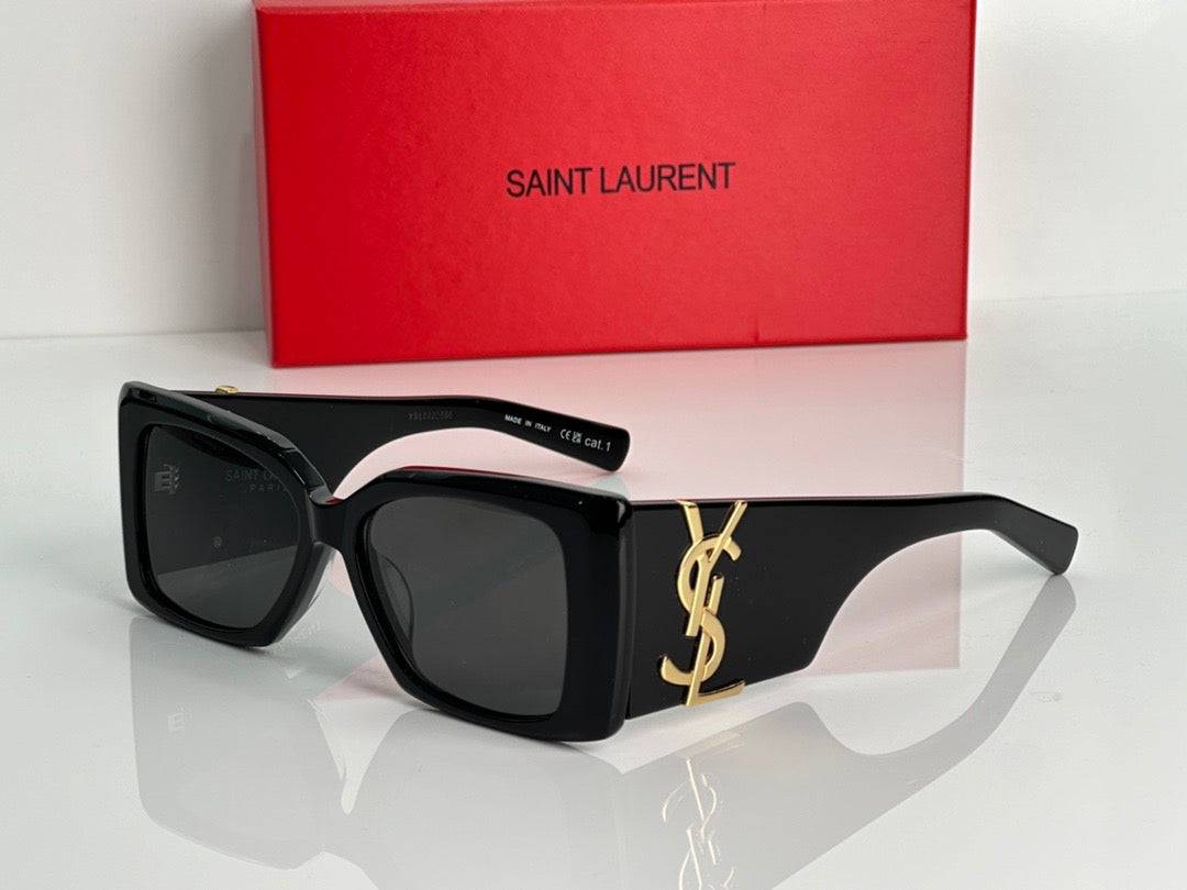 Yves Saint Laurent M0138 Oversize Women's Sunglasses✨ - buyonlinebehappy