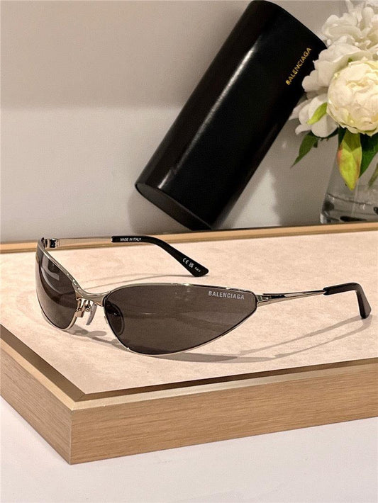 BALENCIAGA RAZOR CAT EYE BB0315 XL Black-Silver Sunglasses🏳️ - buyonlinebehappy