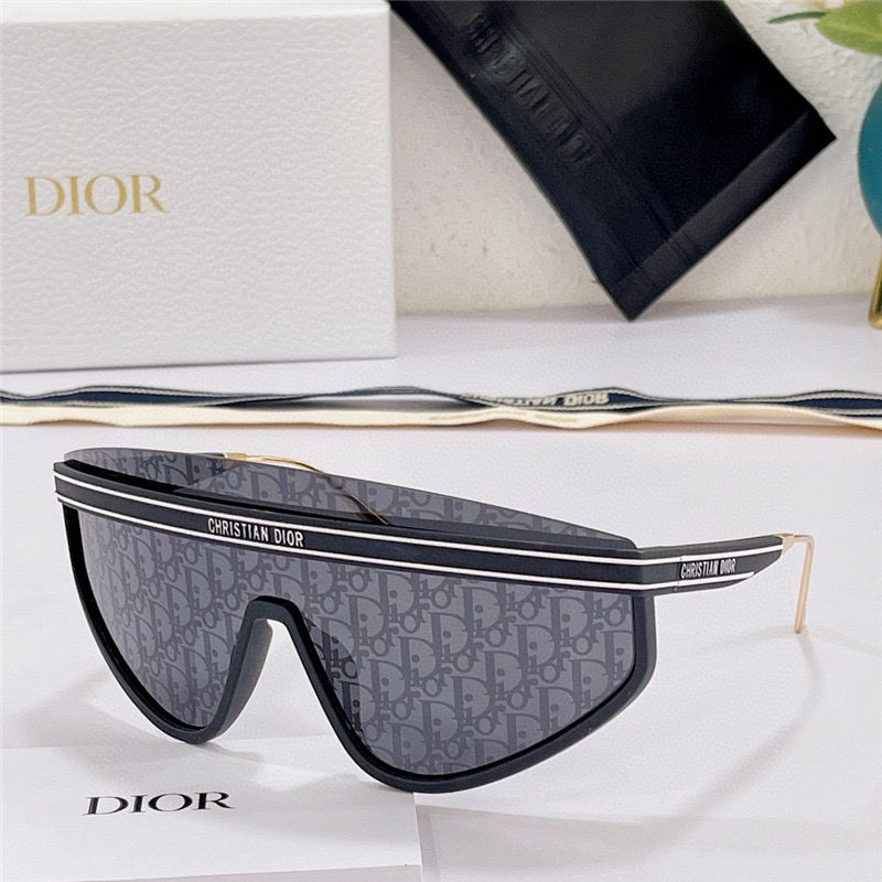 - DIOR DiorClub M2U Mask Women's Sunglasses✨ - buyonlinebehappy