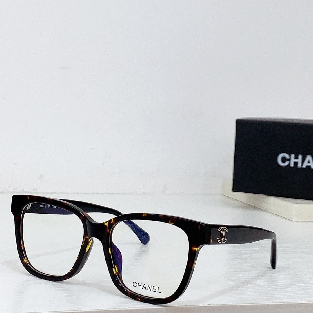 Chanel SQUARE 3472 Acetate Dark Black Frame  Sunglasses ✨ - buyonlinebehappy