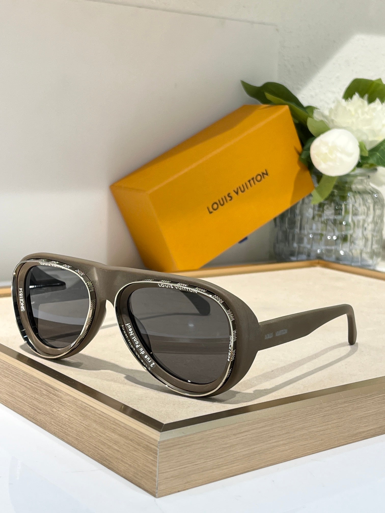 Z2445U Louis Vuitton Super Vision Pilot Sunglasses ✨ - buyonlinebehappy