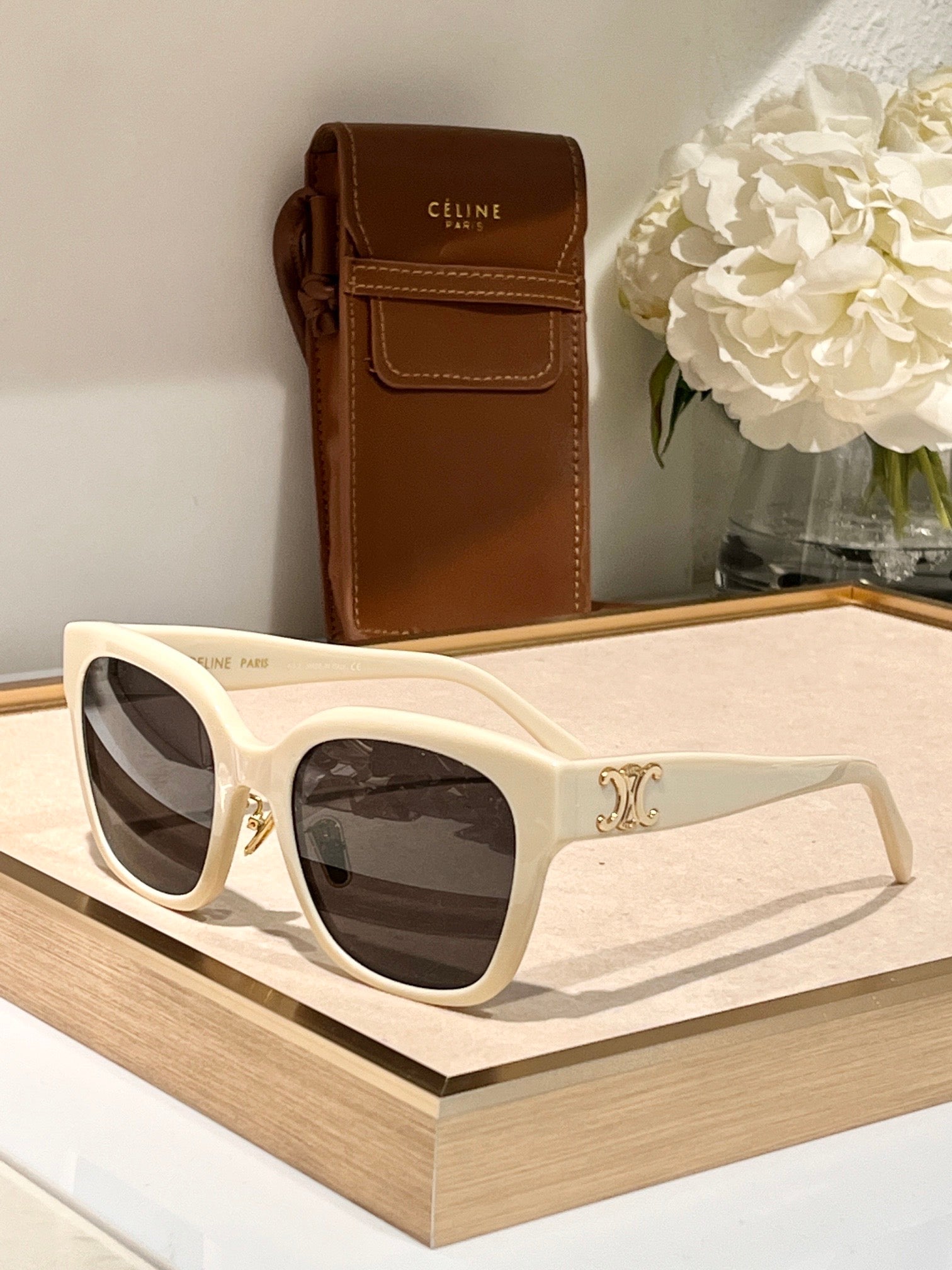 Celine TRIOMPHE CL 40222 F 74S Square Sunglasses ✨ - buyonlinebehappy