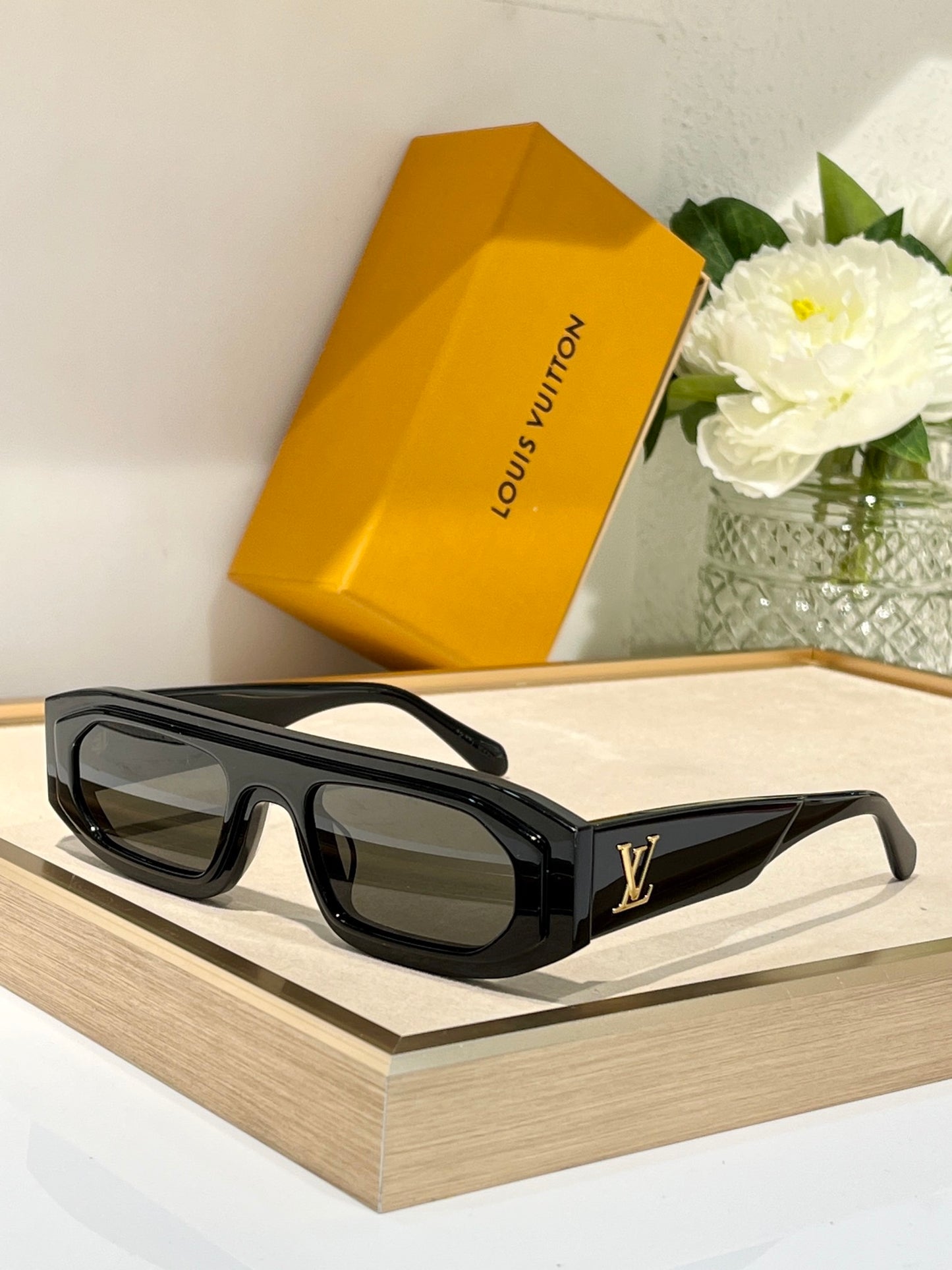 Louis Vuitton Z2436E New LV Pharell Collection Sunglasses ✨ - buyonlinebehappy