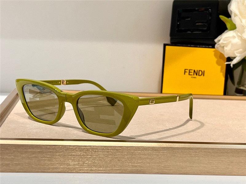 FENDI Foldable acetate sunglasses FD40089✨ - buyonlinebehappy