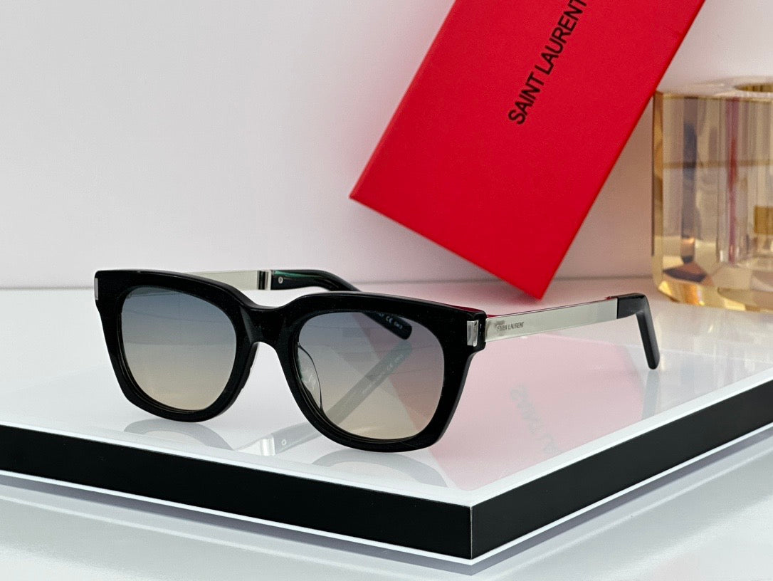 Saint Laurent Eyewear SL 582 square-frame Sunglasses✨ - buyonlinebehappy