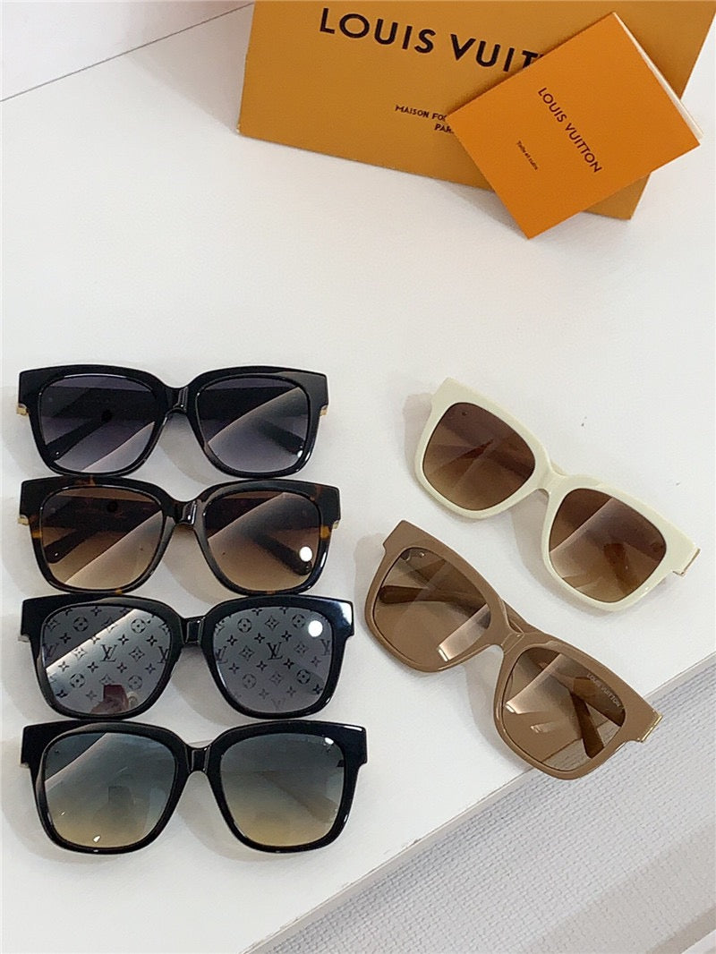 Louis Vuitton Z2120E LV-GO14 Square Sunglasses ✨ - buyonlinebehappy