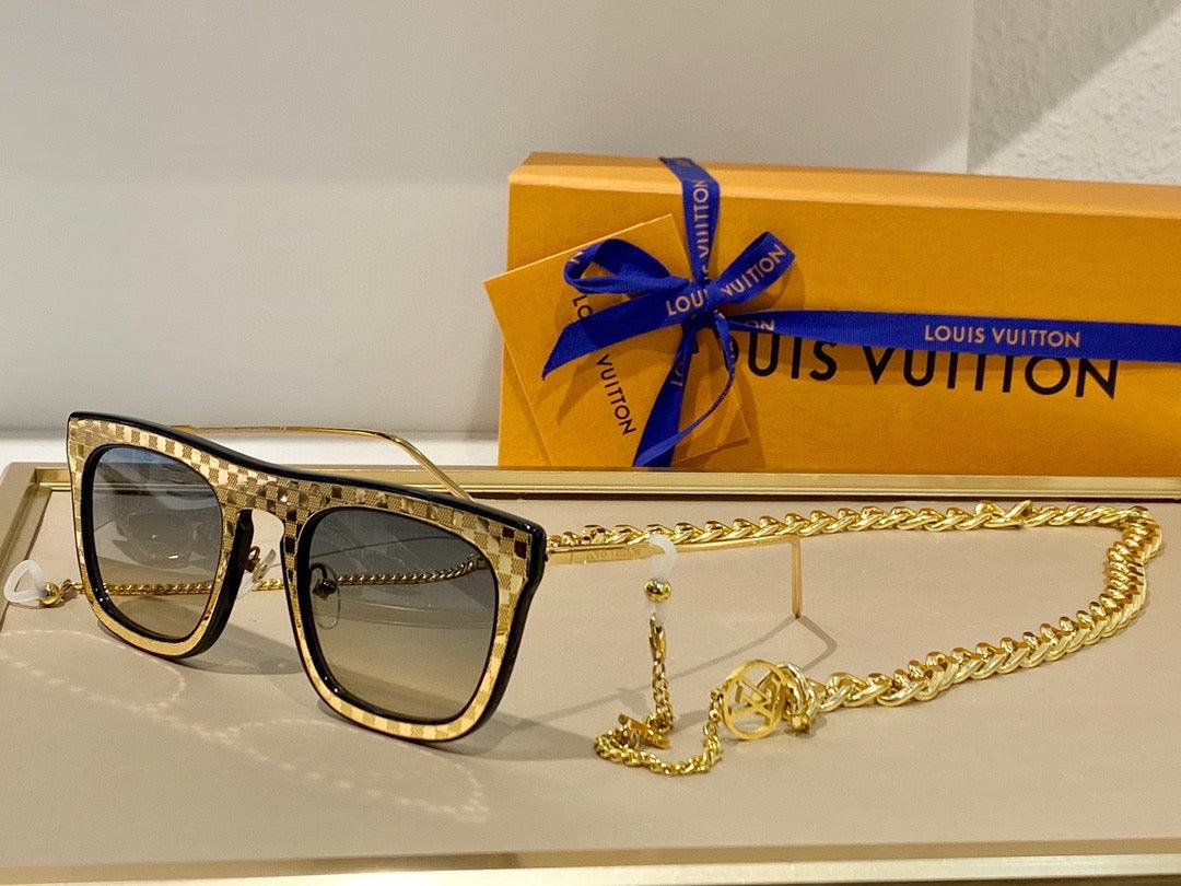 1 Louis Vuitton ultra rare LV1105 Chain Women's Sunglasses ✨ - buyonlinebehappy