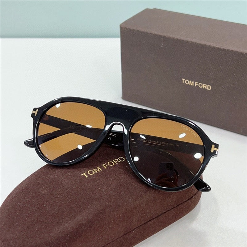 TOM FORD Pilot Horn TF1047 Private Collection Sunglasses $1100 ✨ - buyonlinebehappy