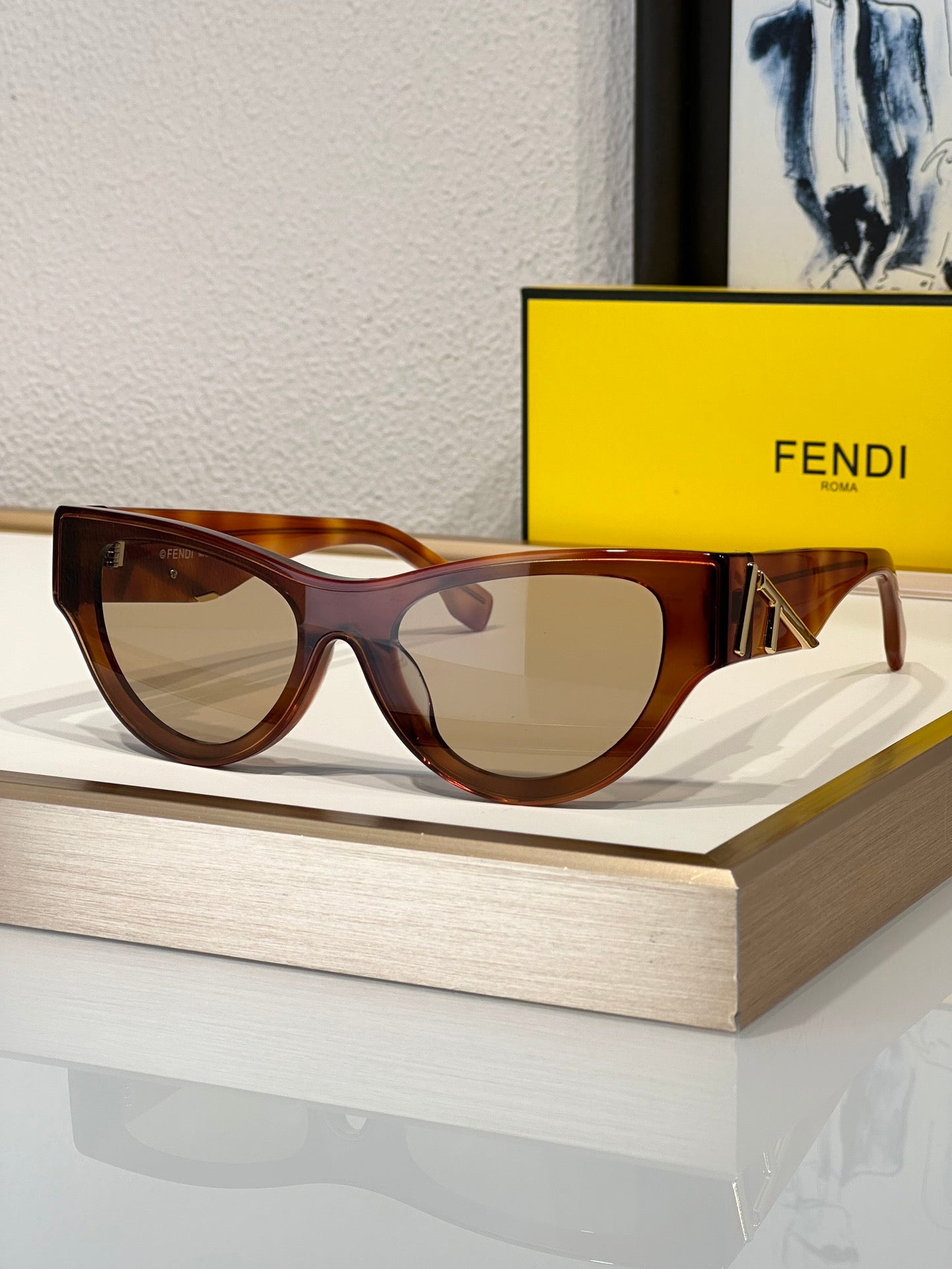 FENDI First FE40111I 01B Sunglasses Women's✨ - buyonlinebehappy