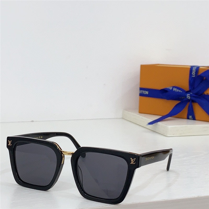 Louis Vuitton Z2091W LV Urban Square Sunglasses✨ - buyonlinebehappy