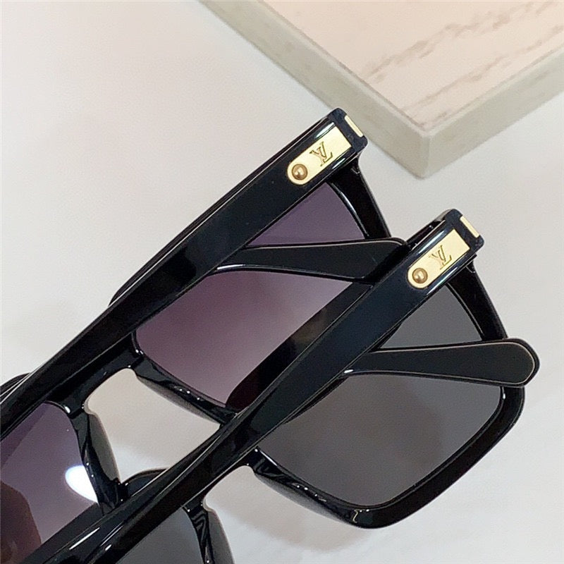 Louis Vuitton LV Signature Z1974U LV Signature Square Sunglasses✨ - buyonlinebehappy