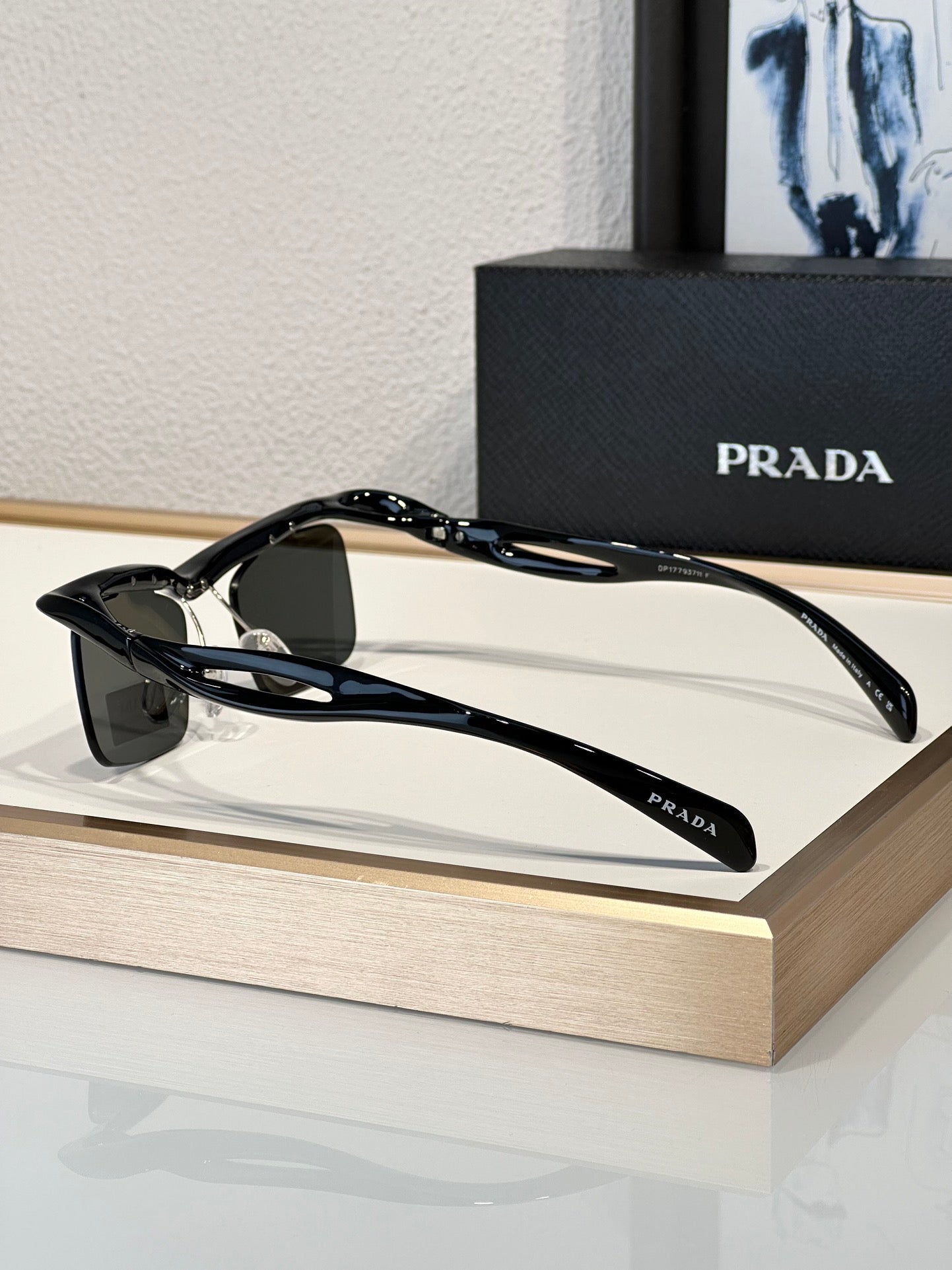 PRADA PR A15S - BLACK-PEACH-GREEN | SUNGLASSES Unisex  🟥 - buyonlinebehappy