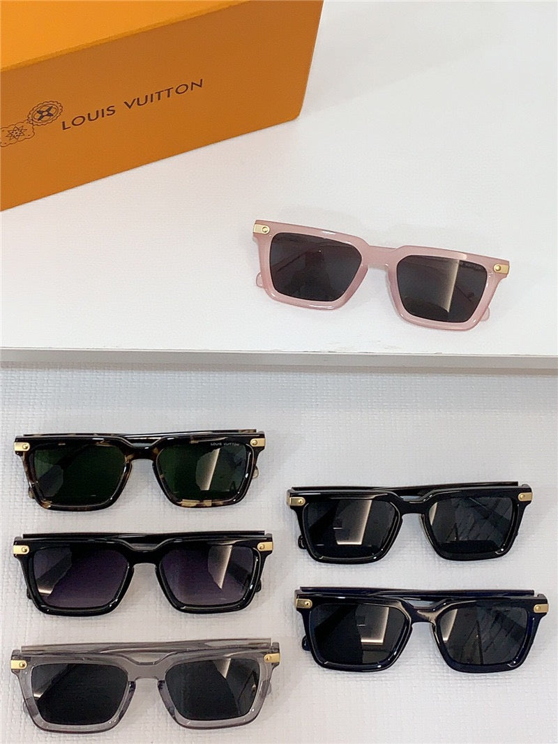 Louis Vuitton LV Signature Z1974U LV Signature Square Sunglasses✨ - buyonlinebehappy