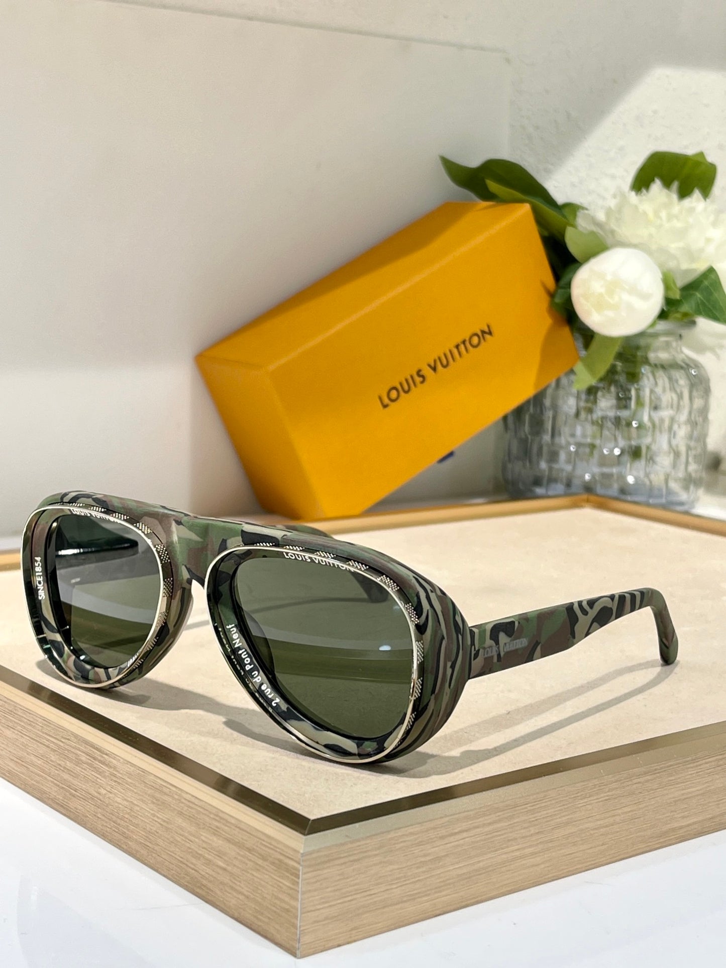 Z2445U Louis Vuitton Super Vision Pilot Sunglasses ✨ - buyonlinebehappy