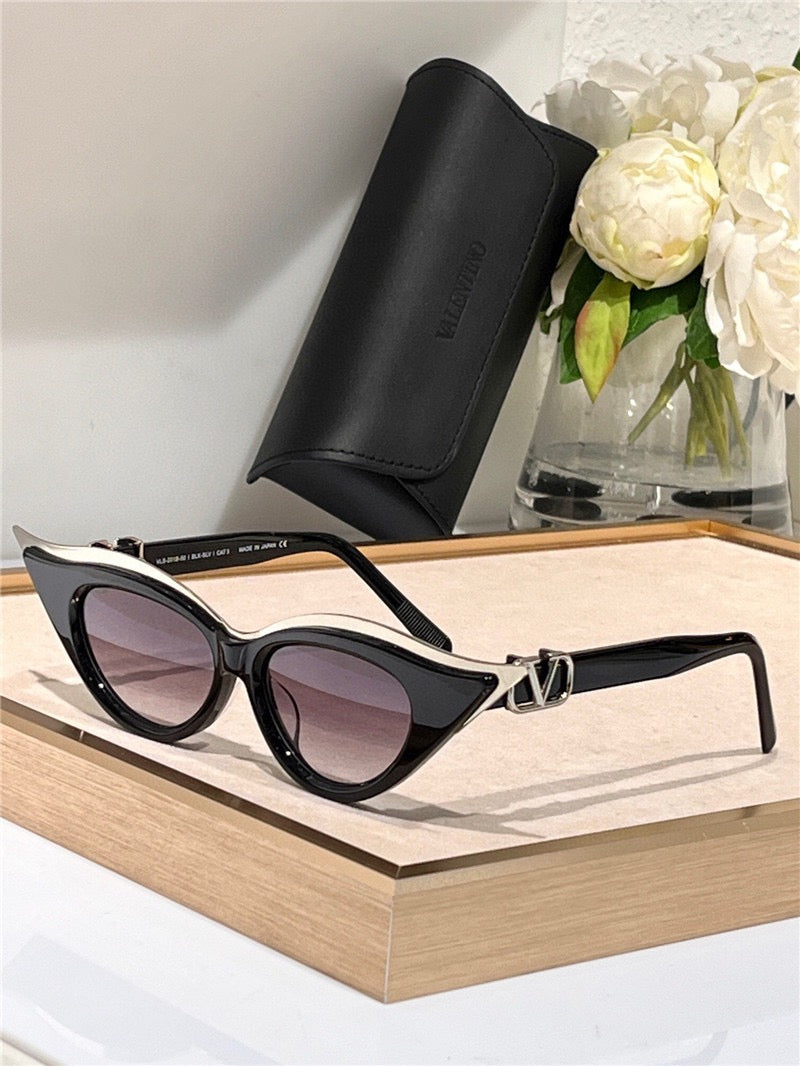 2024 Valentino - GOLDCUT II CAT-EYE THICKSET ACETATE FRAME VLS-201✨ - buyonlinebehappy