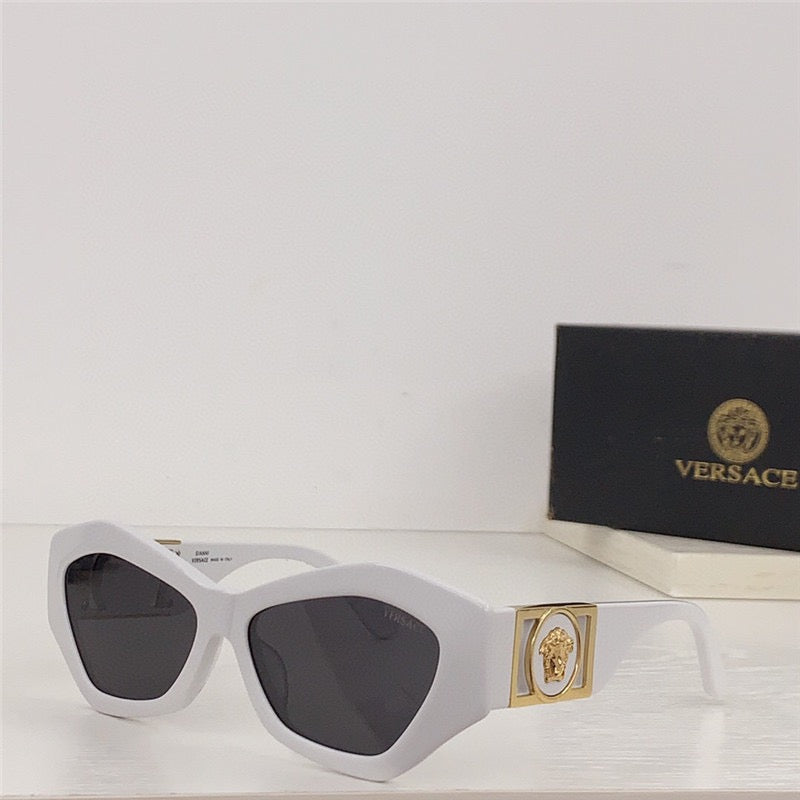 Ultra RaRe VINTAGE VERSACE SUNGLASSES MOD.421/B   ✨ - buyonlinebehappy