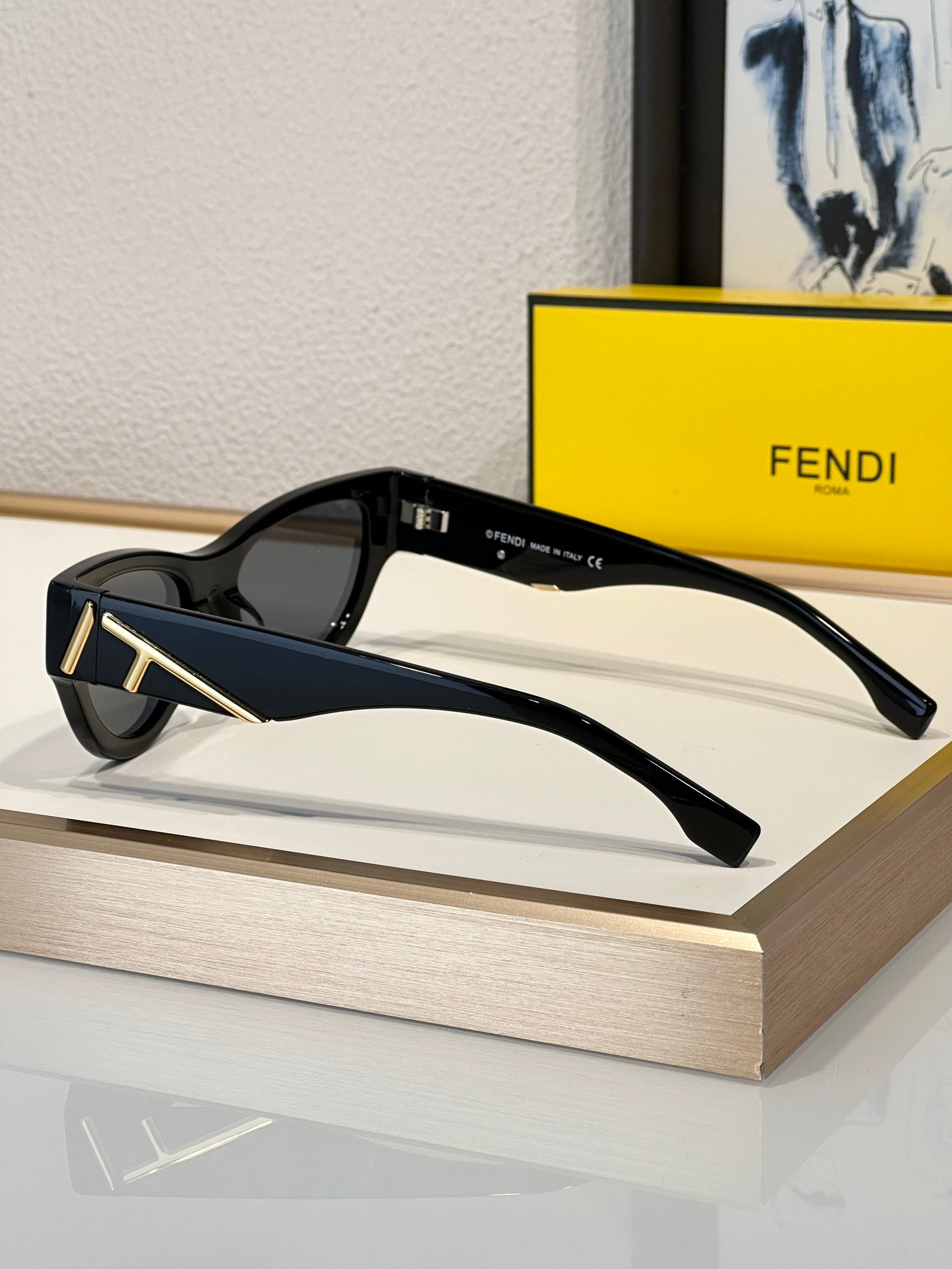 FENDI First FE40111I 01B Sunglasses Women's✨ - buyonlinebehappy