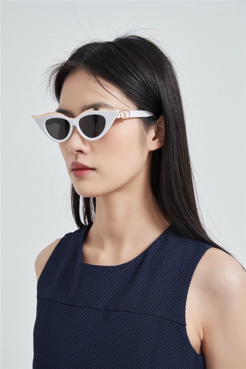 2024 Valentino - GOLDCUT II CAT-EYE THICKSET ACETATE FRAME VLS-201✨ - buyonlinebehappy