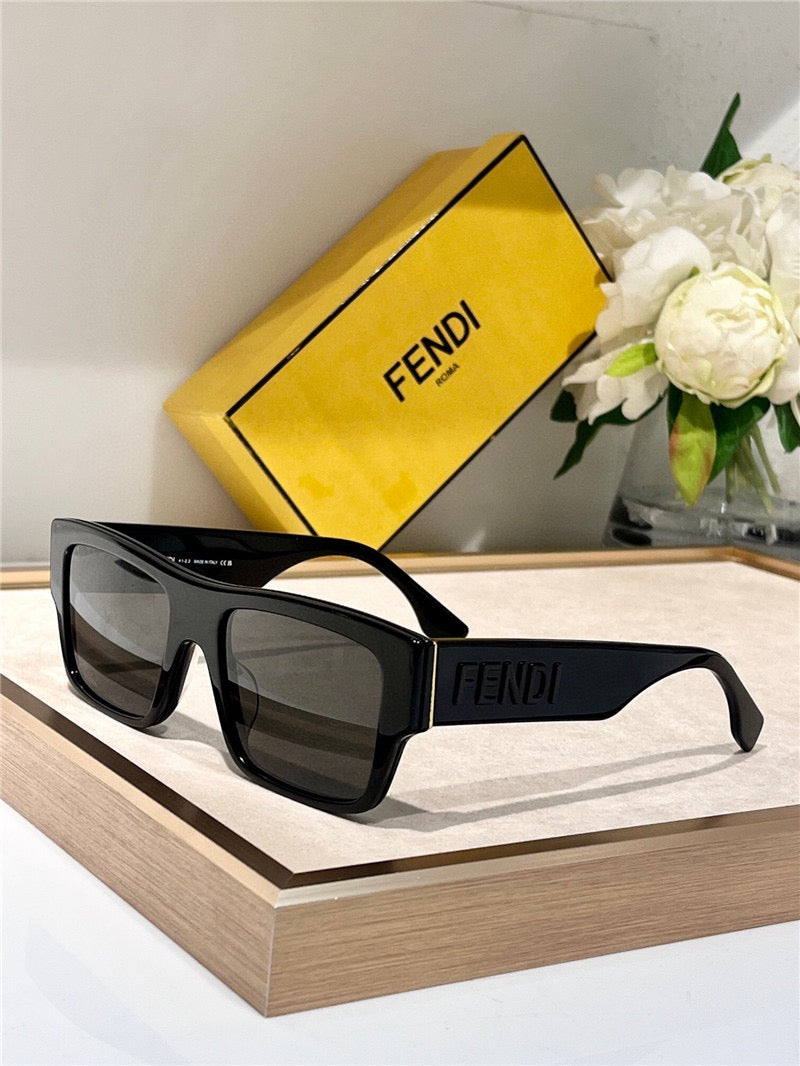 FENDI Roma FE40118 Sunglasses shape Women's✨ - buyonlinebehappy