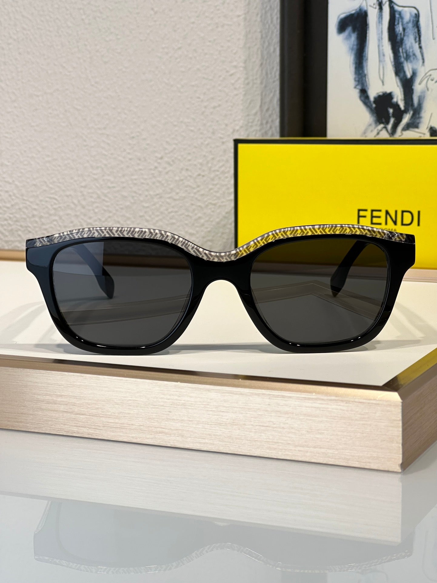 Fendi FE 40077I Men's Sunglasses✨ - buyonlinebehappy