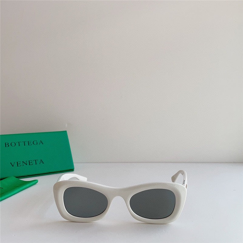 BOTTEGA VENETA BV1088S (007) Women's Sunglasses✨ - buyonlinebehappy