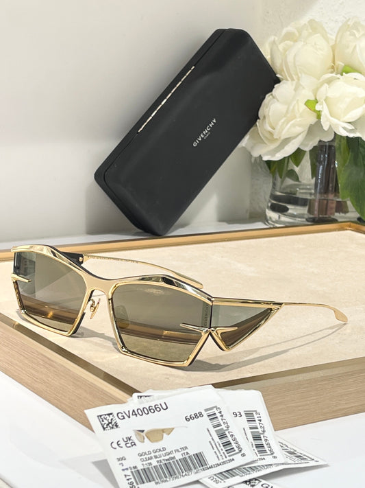 GIVENCHY GIV CUT GV40066U Cat-eye gold-tone sunglasses Size 66✨ - buyonlinebehappy