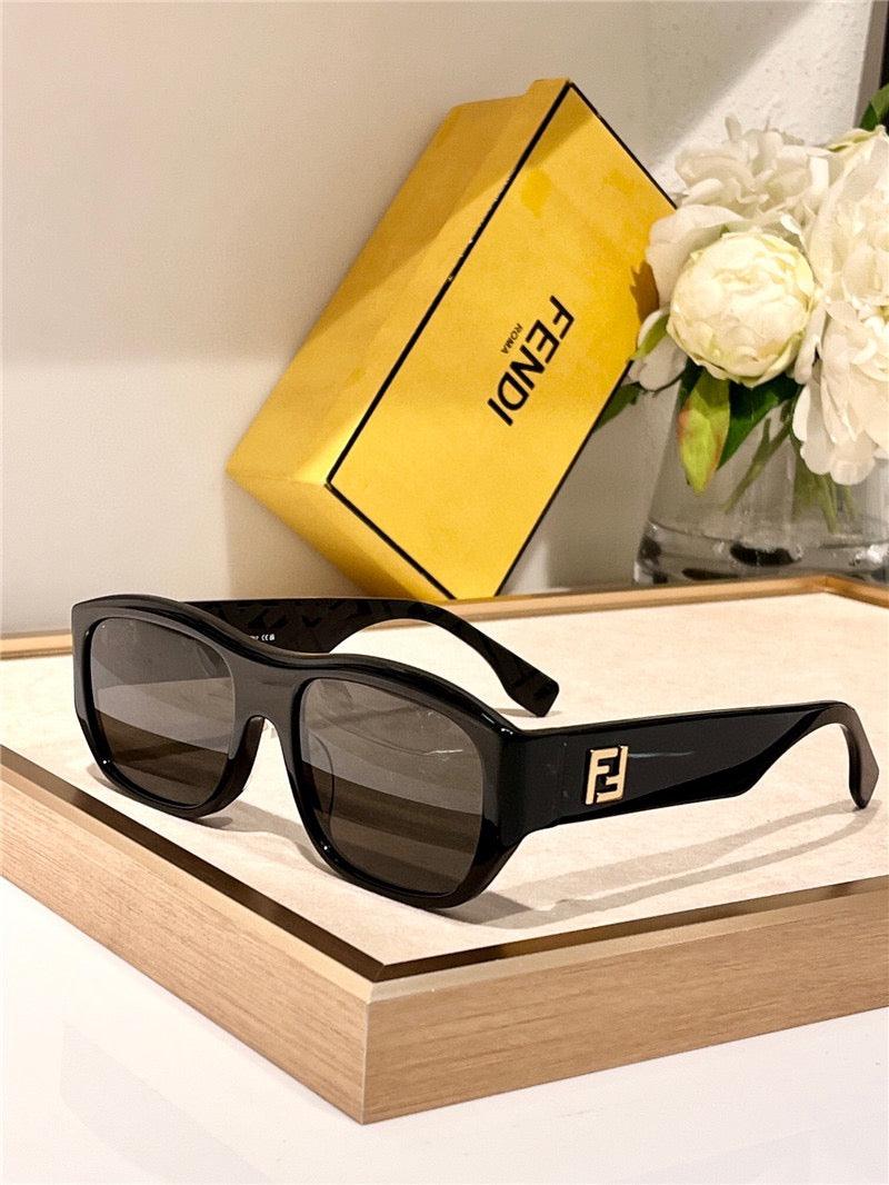 Fendi FE40117 Sunglasses Women's✨ - buyonlinebehappy