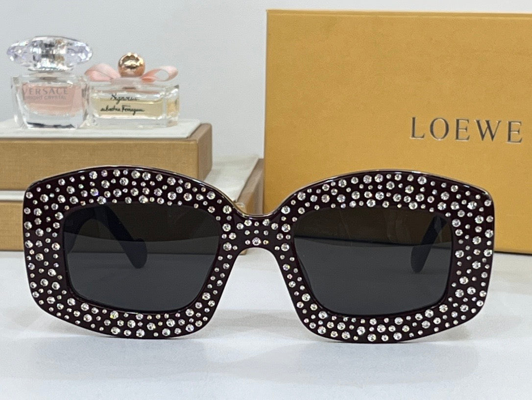 NEW SEASON Loewe Pavé Screen LW 4114 IS 90A Geometric Sunglasses ✨ - buyonlinebehappy