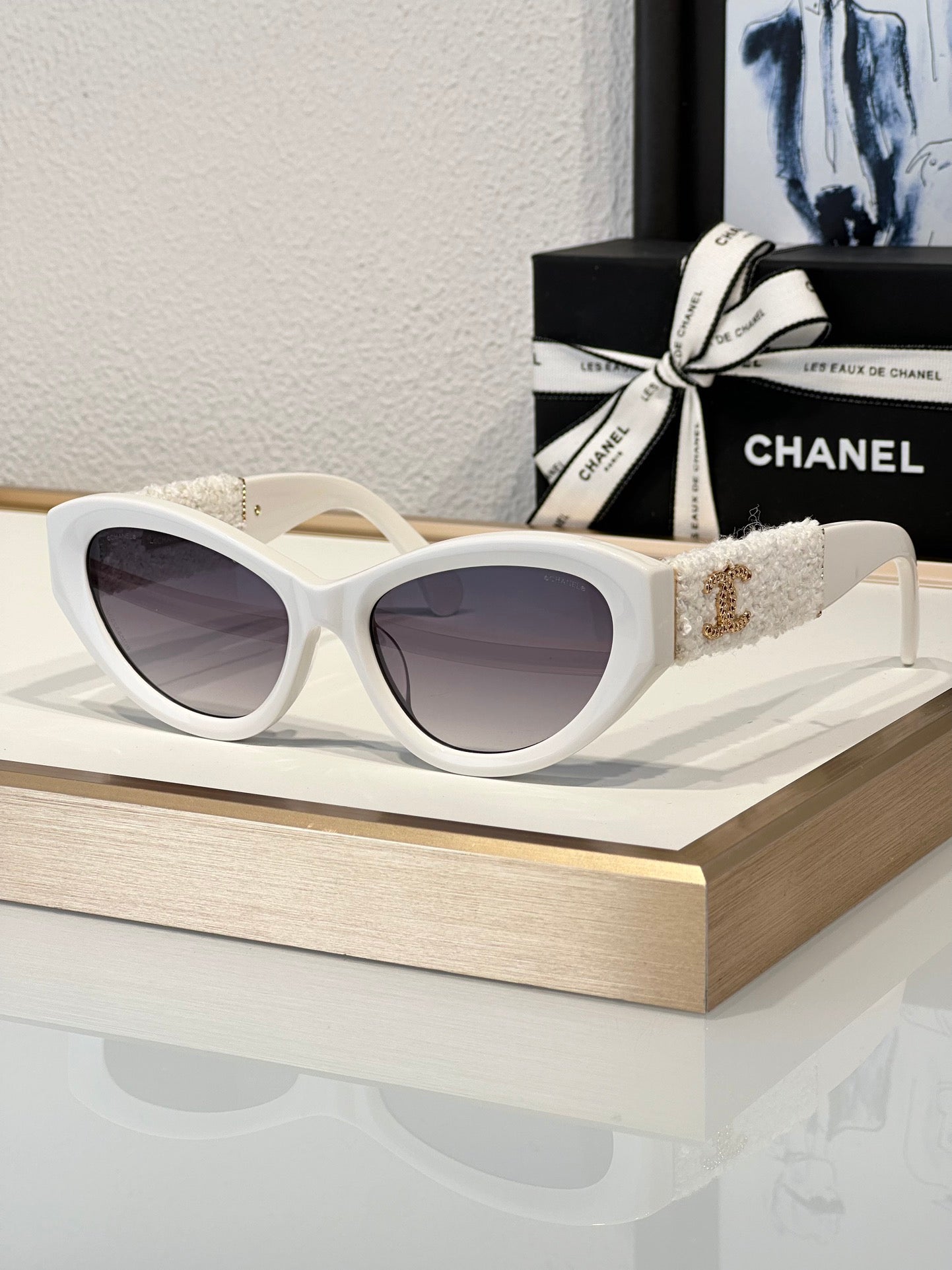 CHANEL 5513 Cat Eye Sunglasses Acetate & Tweed Black & Gold frame 5 Colors ✨ - buyonlinebehappy