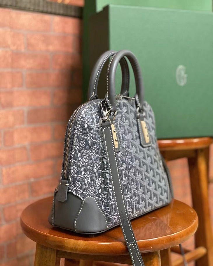 Goyard Vendôme PM Bag - 11 Available Colors ✨ - buyonlinebehappy