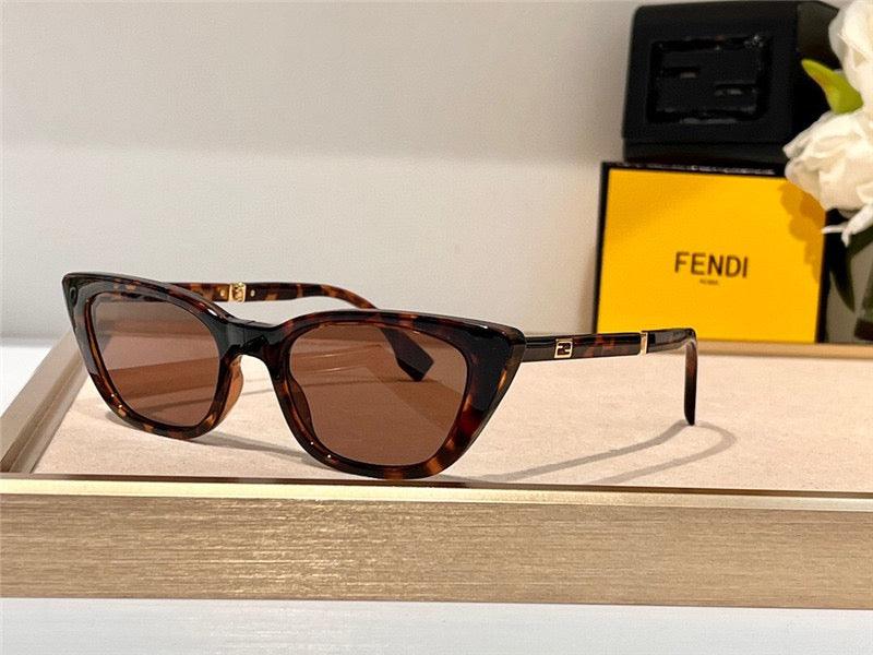 FENDI Foldable acetate sunglasses FD40089✨ - buyonlinebehappy