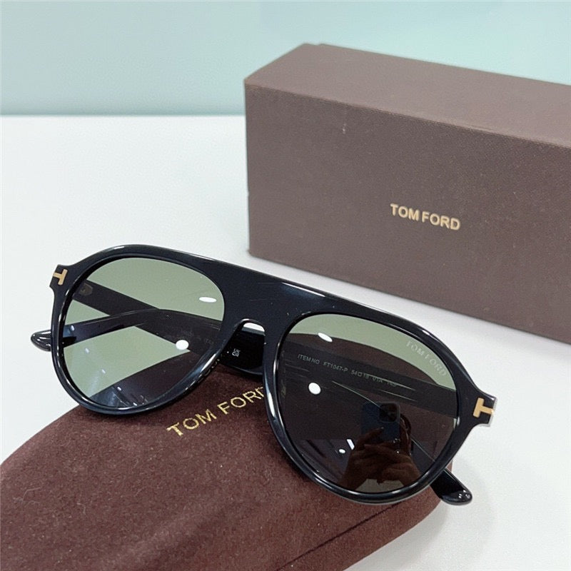 TOM FORD Pilot Horn TF1047 Private Collection Sunglasses $1100 ✨ - buyonlinebehappy