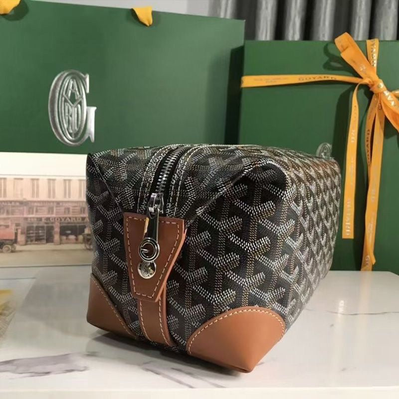 Goyard Bowling 25 Toiletry Bag In Goyardine Canvas✨ - buyonlinebehappy