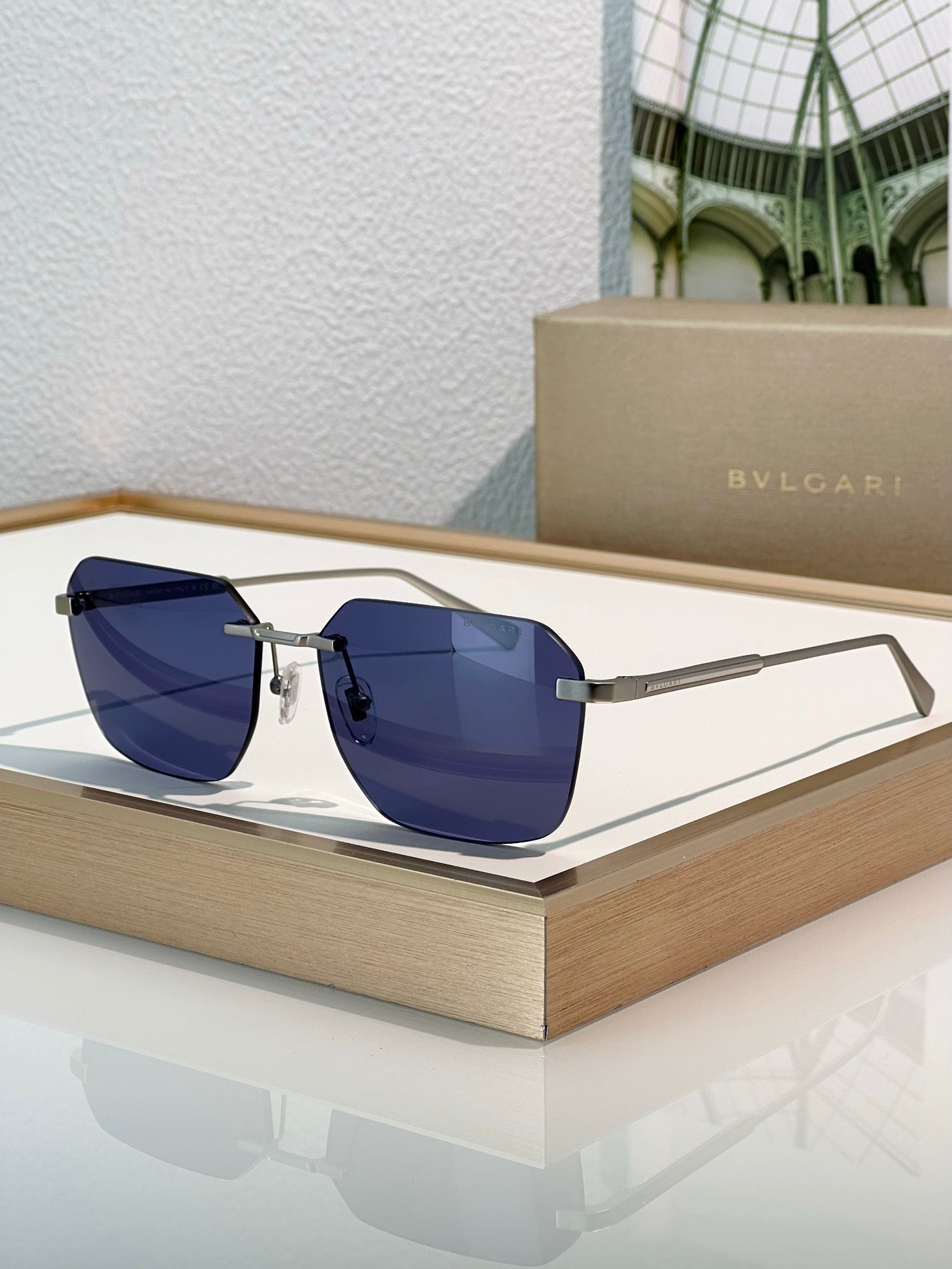 BVLGARI Bv40029 Men's Sunglasses ✨