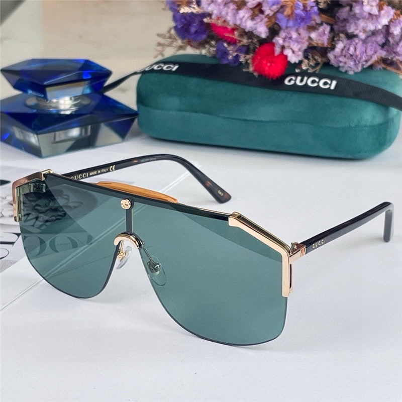 Gucci GG0291S Unisex Sunglasses ✨