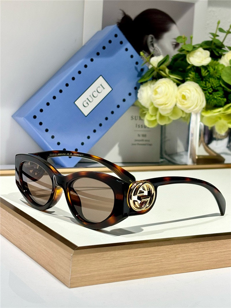 Gucci GG 1691 Cat Eye Frame Sunglasses ✨