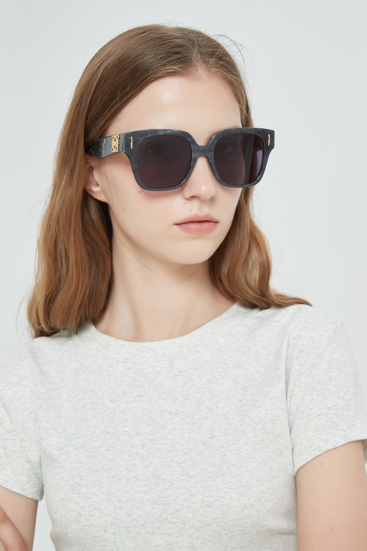 LOEWE ANAGRAM LW50069I Sunglasses  ✨