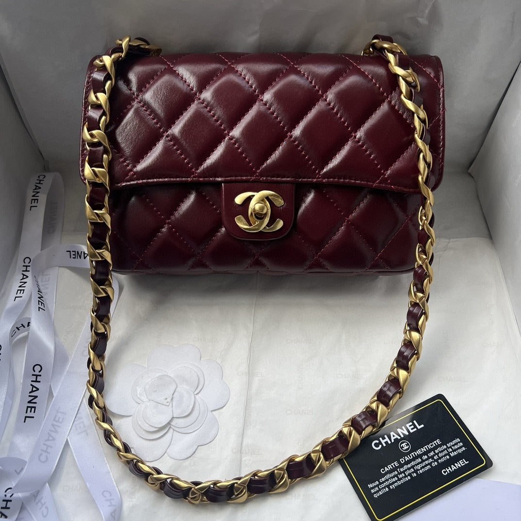 CHANEL CLASSIC 11.12 HANDBAG  NEW 2024 Collection ✨