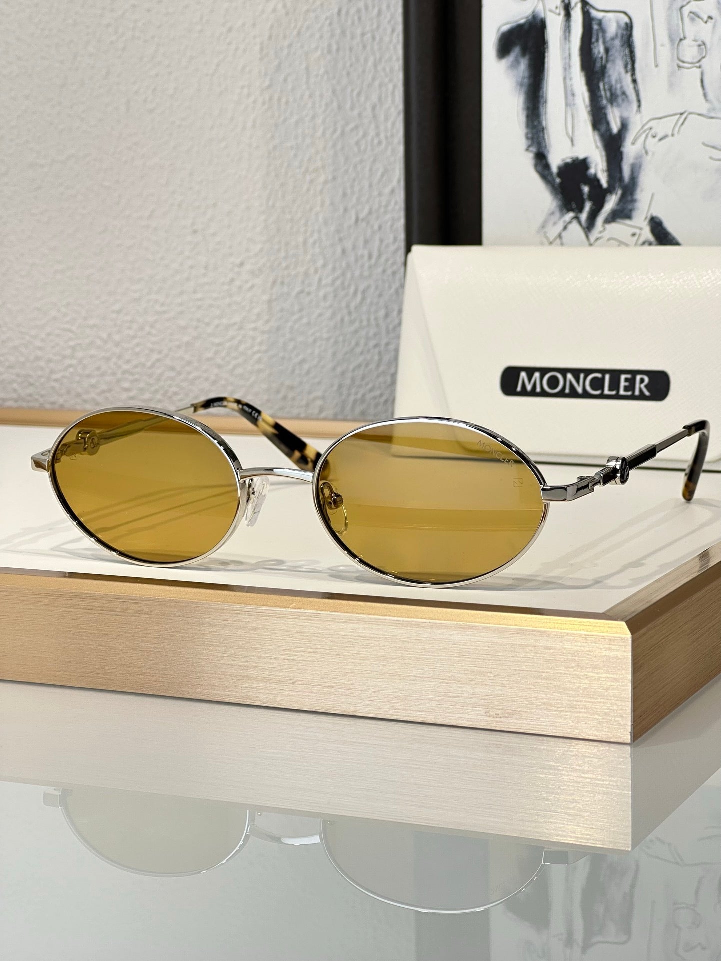 Moncler Tatou Round Sunglasses✨