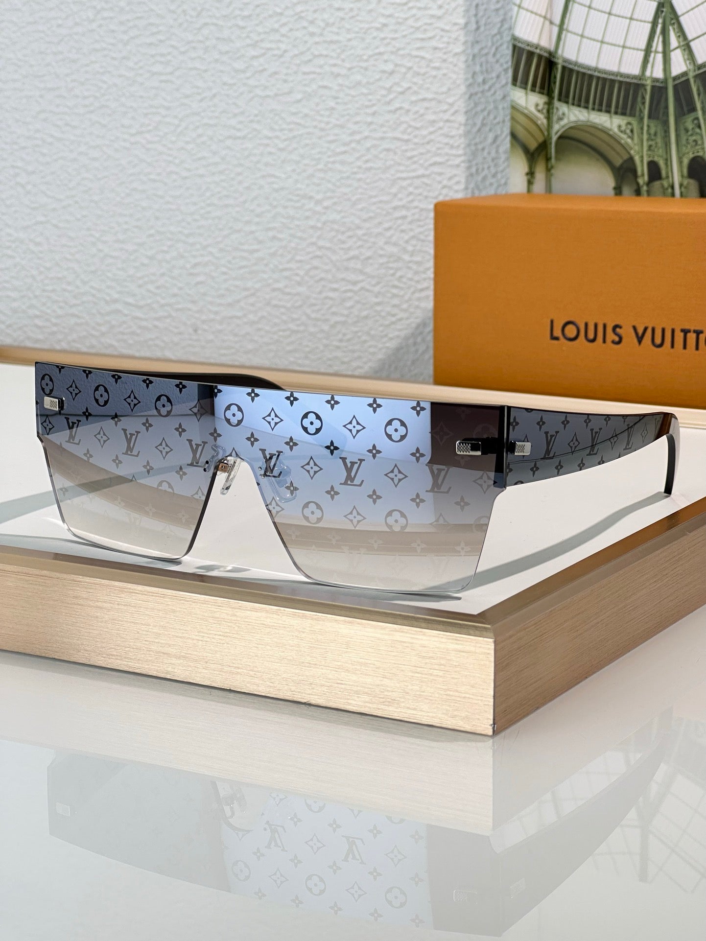 Louis Vuitton Z2205U LV Superlight Square Sunglasses ✨$650