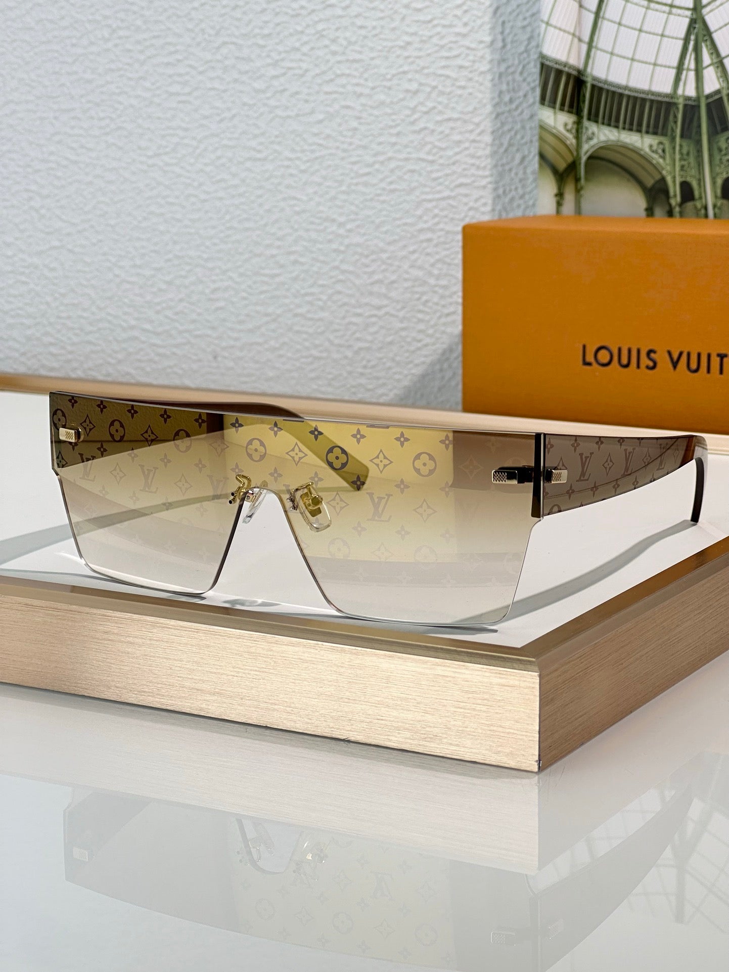 Louis Vuitton Z2205U LV Superlight Square Sunglasses ✨$650