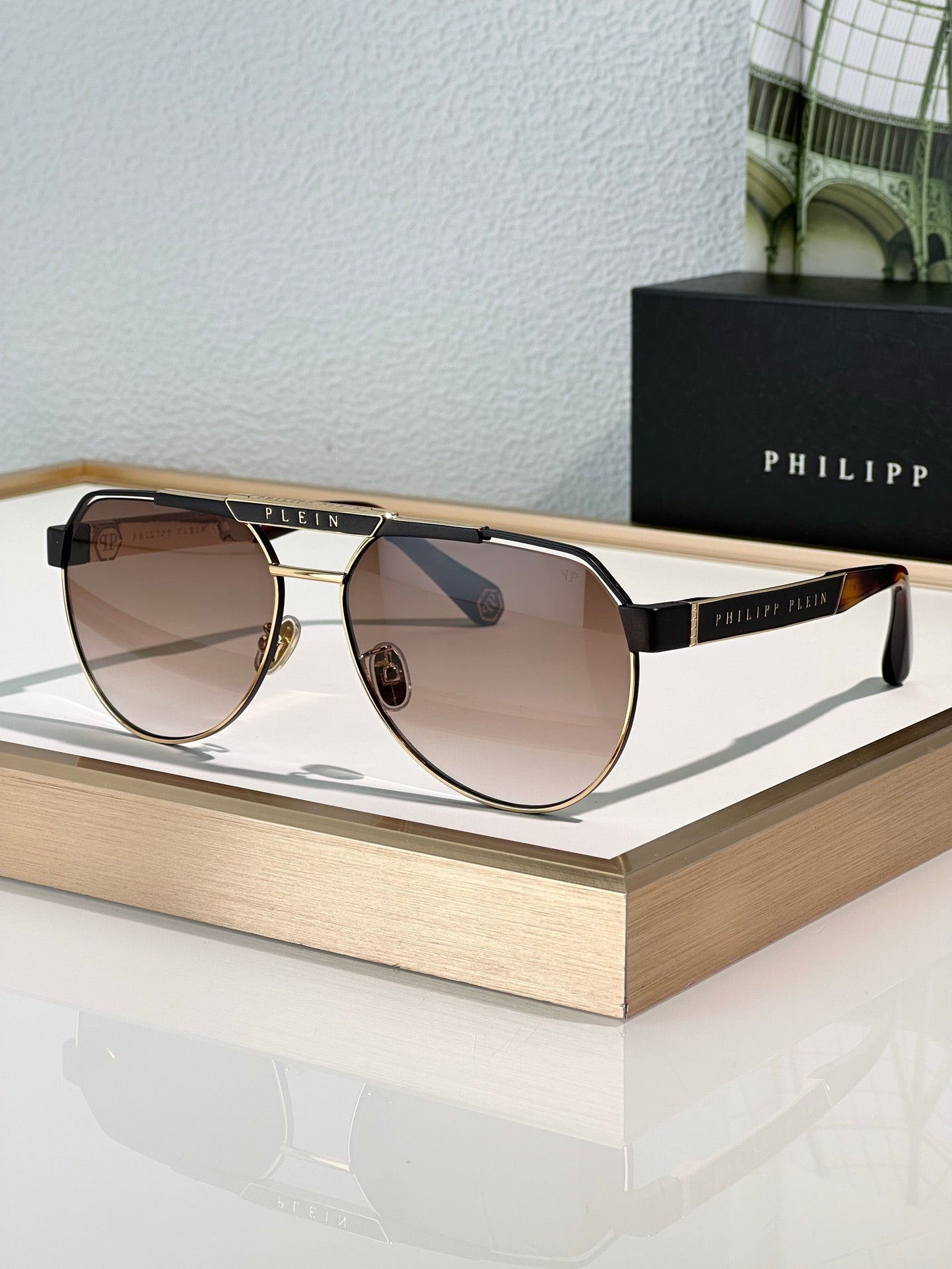 PHILIPP PLEIN Philipp Plein SPP073M Sunglasses ✨