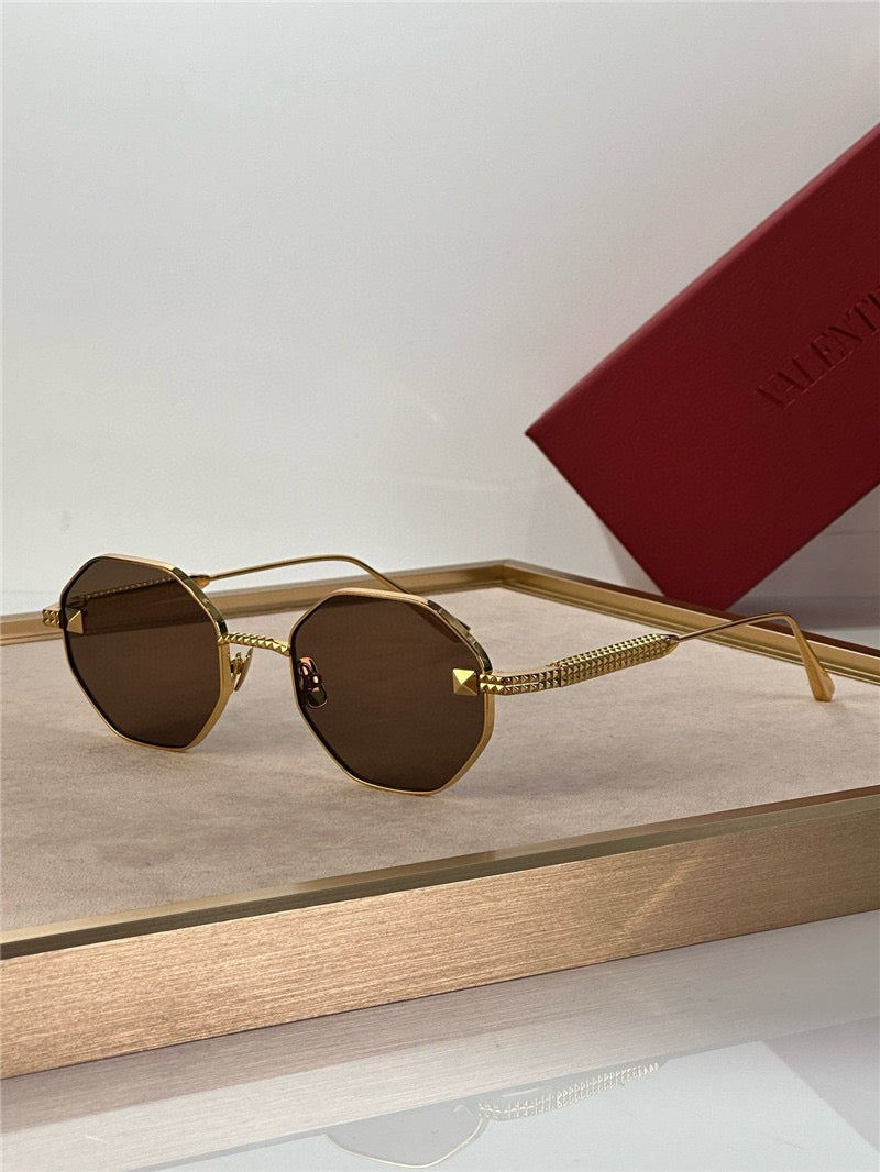 Valentino V STUD VLX 122C Sunglasses✨