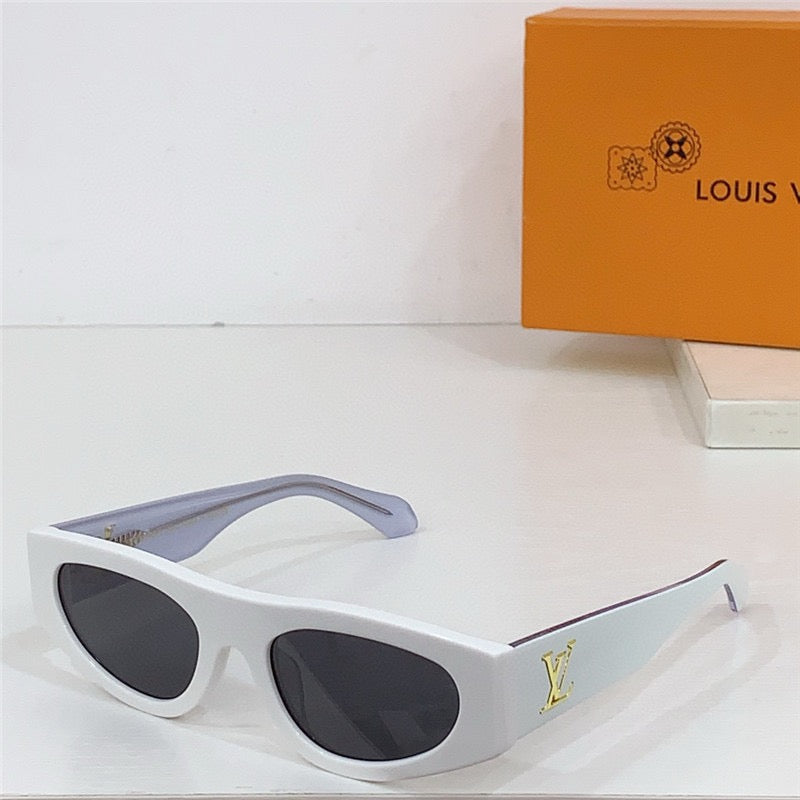 Louis Vuitton Z2123U LV Clash Round Cat Eye Sunglasses  ✨