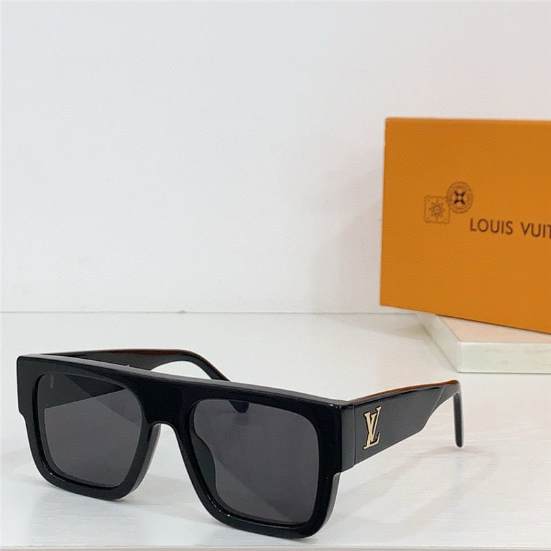 Louis Vuitton New LV Clash Square Large Z2180W Sunglasses  ✨