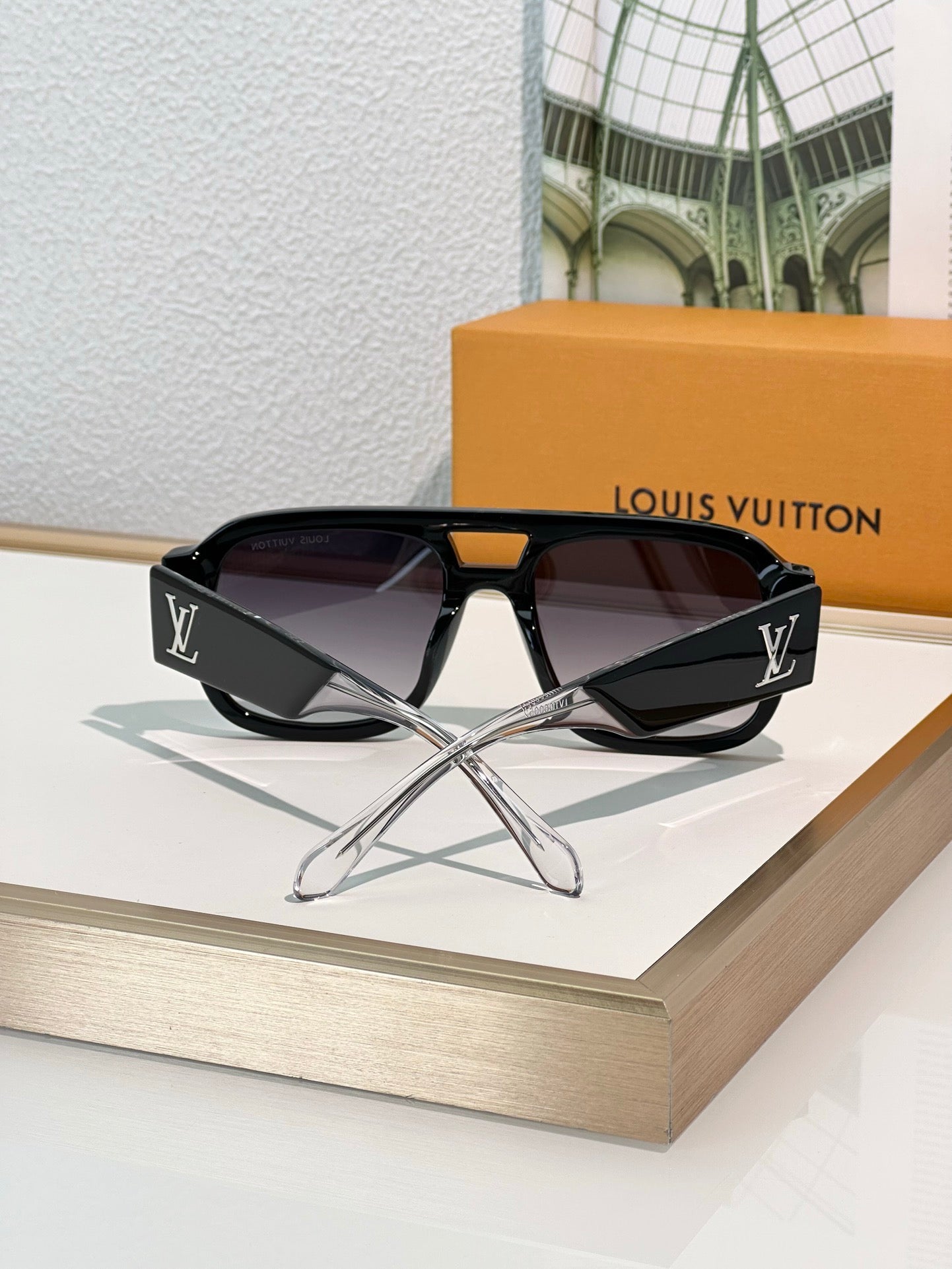 Louis Vuitton Z2613E New LV Clash Pilot Sunglasses ✨